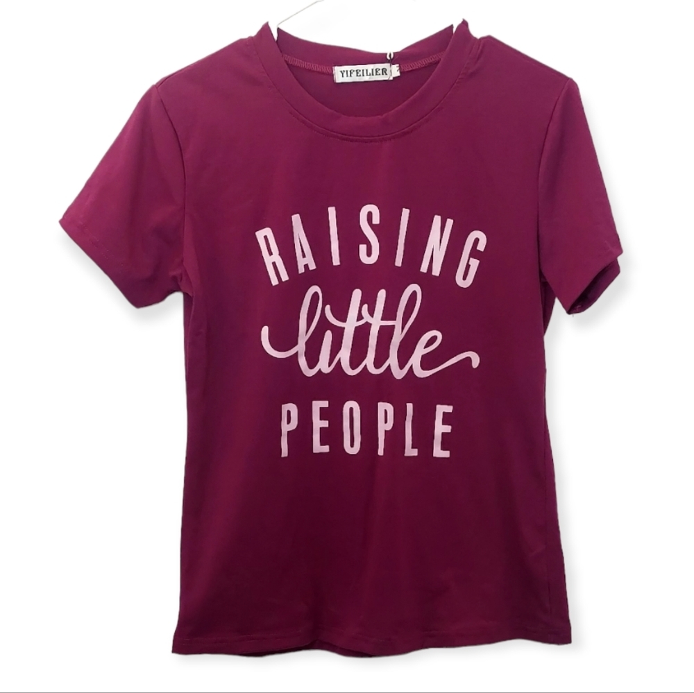 Graphic Tee Women's Size Medium Fitted Shirt Raising Little People Magenta